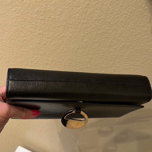 VERSACE Black Leather Gold Chain Crossbody - Picture 4 of 12